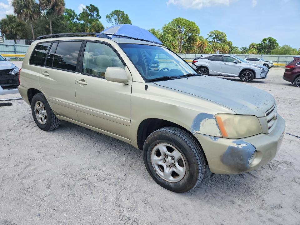 Photo 4 from auction – 2003 TOYOTA HIGHLANDER with VIN JTEGF21A030119750