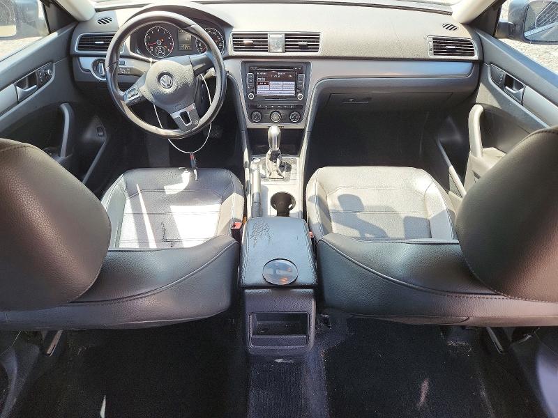 Photo 8 from auction – 2015 VOLKSWAGEN PASSAT with VIN 1VWAT7A32FC120383