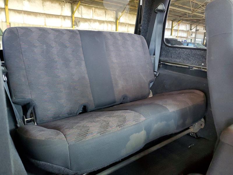 Photo 10 from auction – 2004 JEEP WRANGLER with VIN 1J4FA39S74P727396