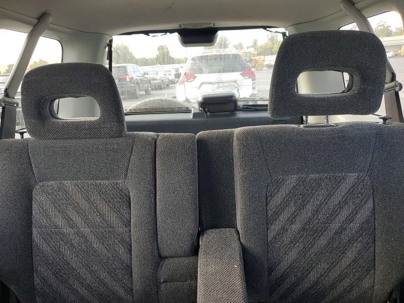 Photo 10 from auction – 2000 HONDA CR-V with VIN JHLRD1865YC002785