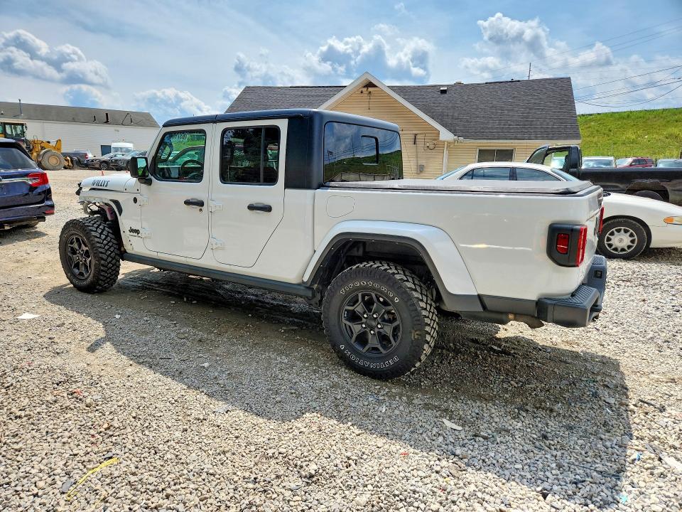 Photo 2 from auction – 2021 JEEP GLADIATOR with VIN 1C6HJTAG5ML580788