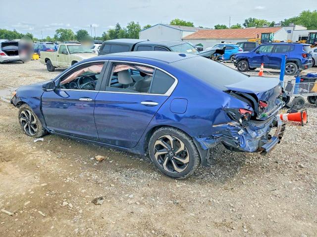 Photo 2 from auction – 2016 HONDA ACCORD with VIN 1HGCR2F87GA024619