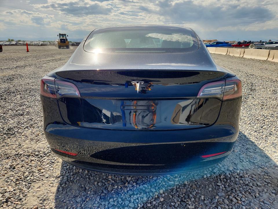 Фото 6 с аукциона – 2018 TESLA MODEL 3 с VIN 5YJ3E1EA3JF042428