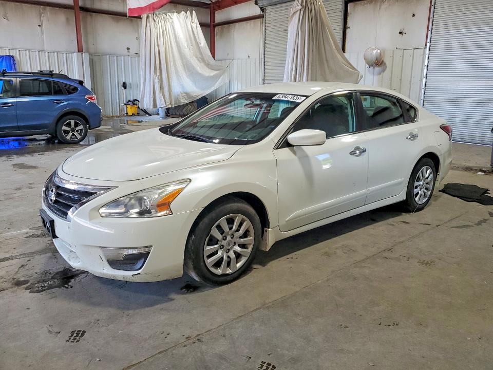 NISSAN ALTIMA 2015 with VIN 1N4AL3AP1FC583796 - Photo from auction