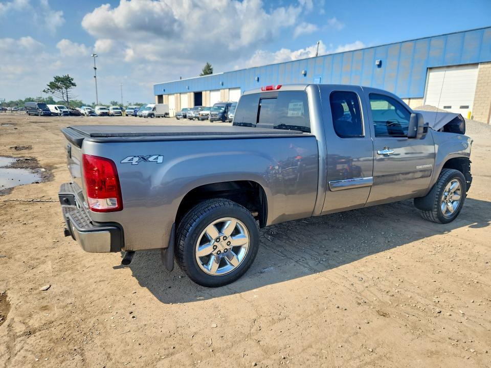 Photo 3 from auction – 2013 GMC SIERRA with VIN 1GTR2VE77DZ349968