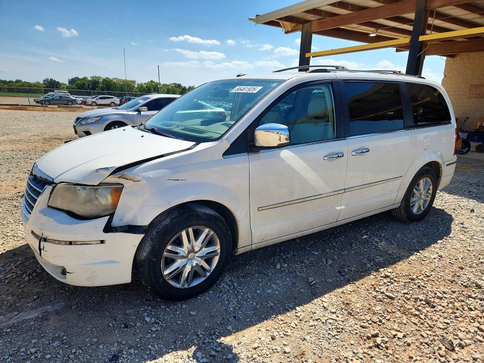 2010 CHRYSLER TOWN & COUNTRY - Търг №66461926