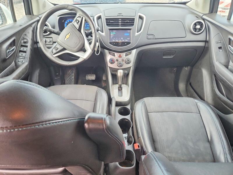 Photo 8 from auction – 2016 CHEVROLET TRAX with VIN KL7CJLSB7GB646917