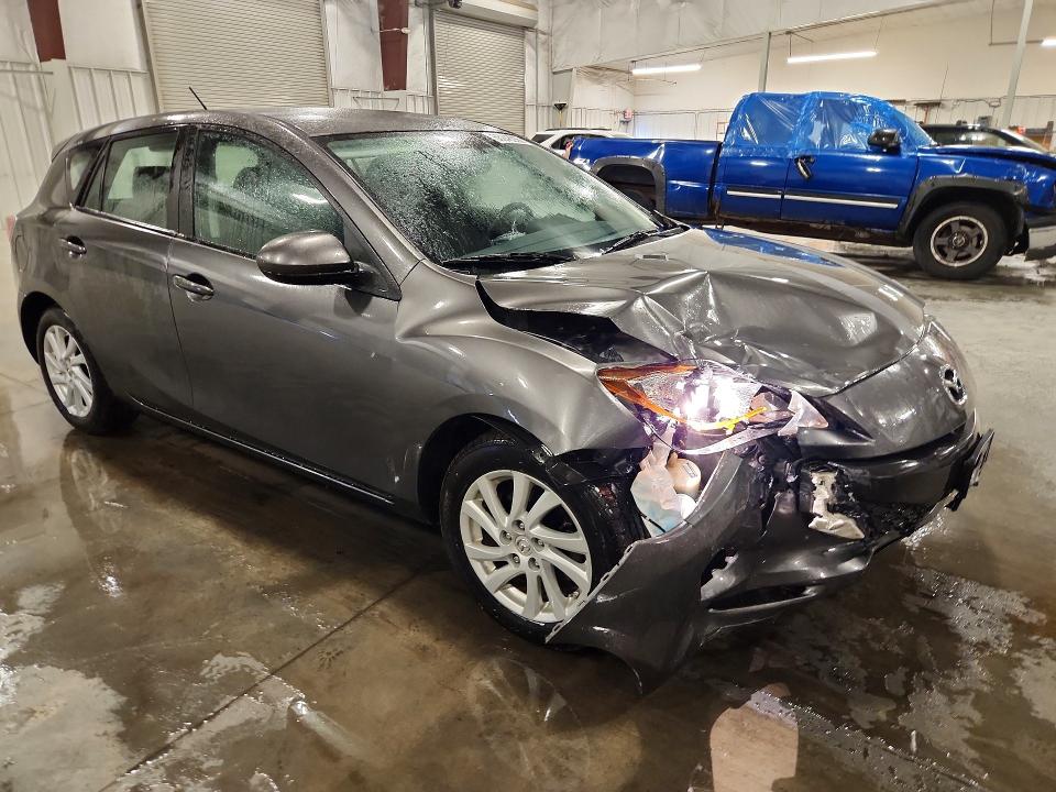 Photo 4 from auction – 2012 MAZDA 3 with VIN JM1BL1L83C1681115