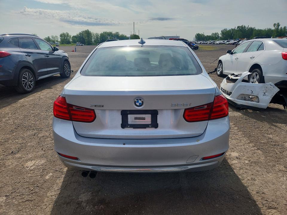 Photo 6 from auction – 2014 BMW 328 with VIN WBA3B3G55ENR83100