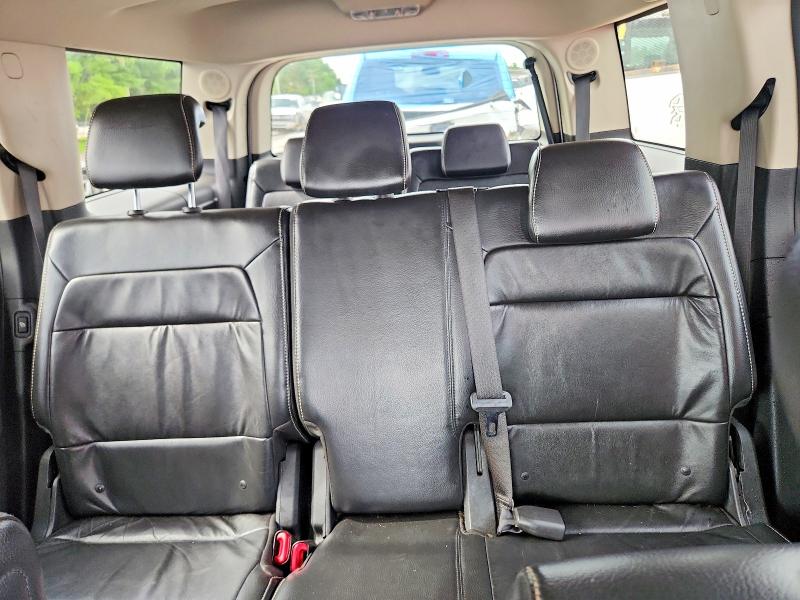 Фото 10 с аукциона – 2011 FORD FLEX с VIN 2FMGK5CC0BBD17351