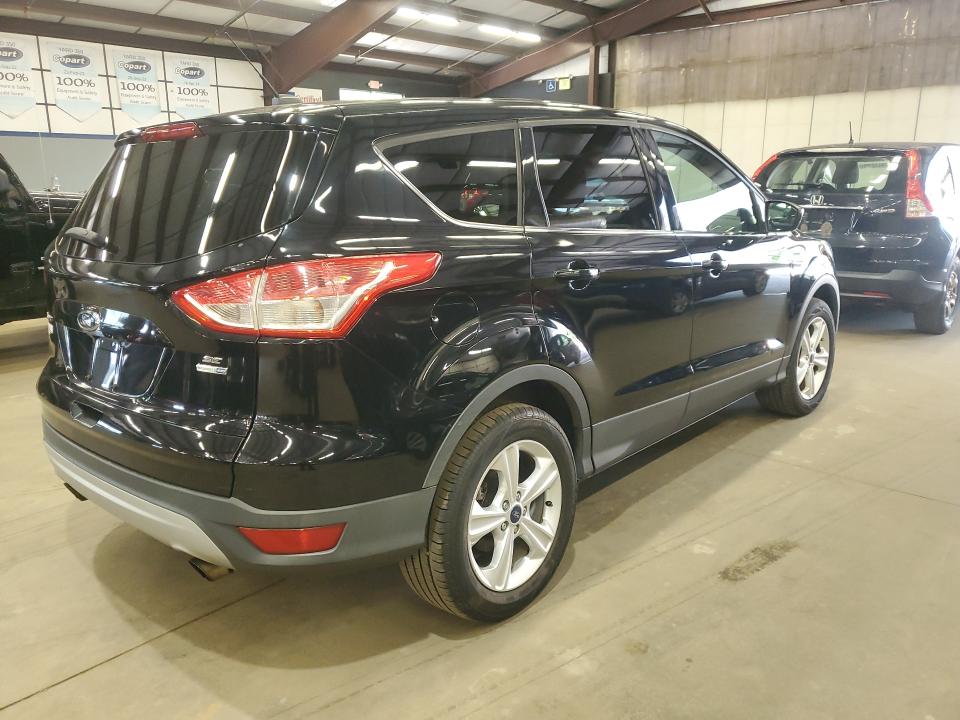 Photo 3 from auction – 2016 FORD ESCAPE with VIN 1FMCU9GX6GUA34208