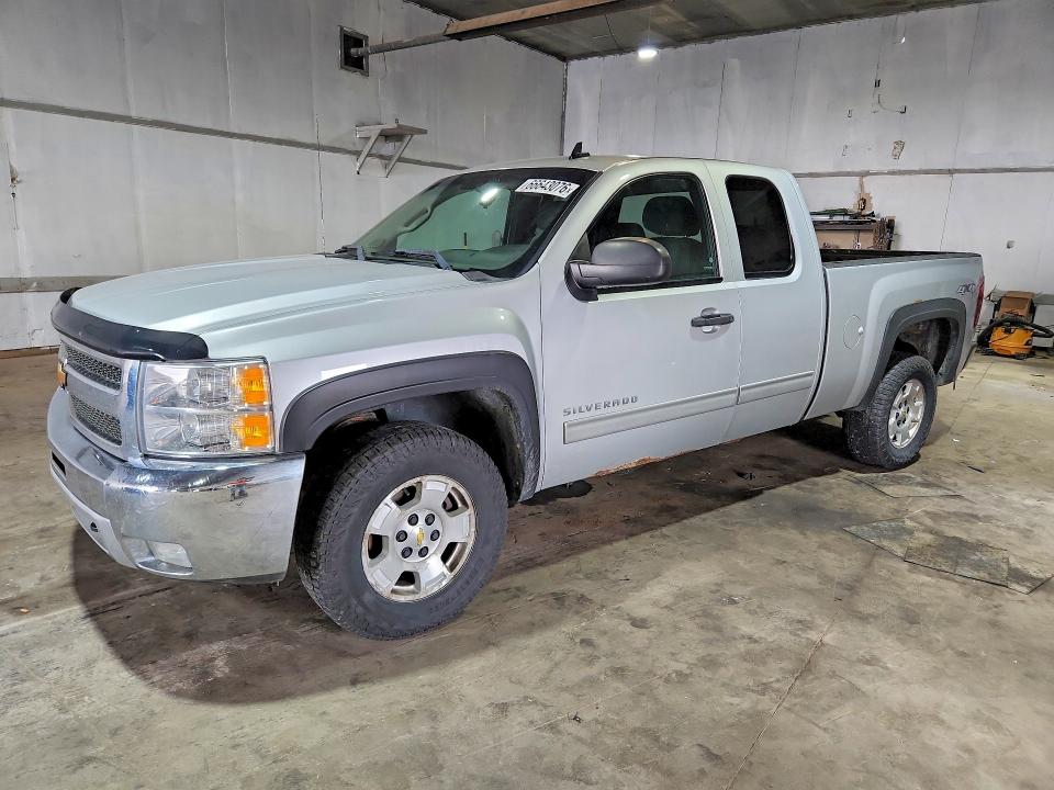 Снимка 1 от търг – 2013 CHEVROLET SILVERADO с VIN 1GCRKSE73DZ298936