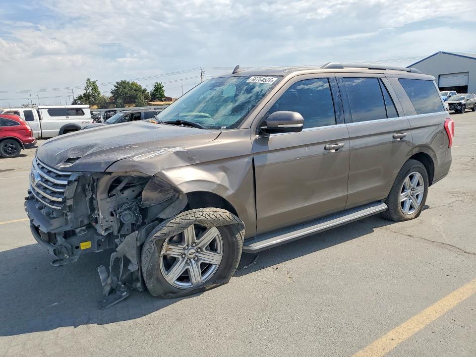 FORD EXPEDITION 2019 with VIN 1FMJU1JTXKEA83512 - Photo from auction