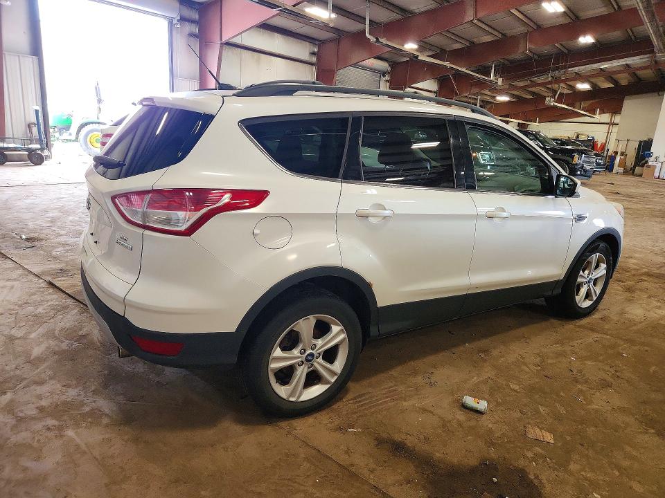 Photo 3 from auction – 2013 FORD ESCAPE with VIN 1FMCU0GX8DUB74073