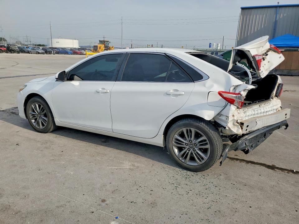Photo 2 from auction – 2016 TOYOTA CAMRY with VIN 4T1BF1FK6GU206895