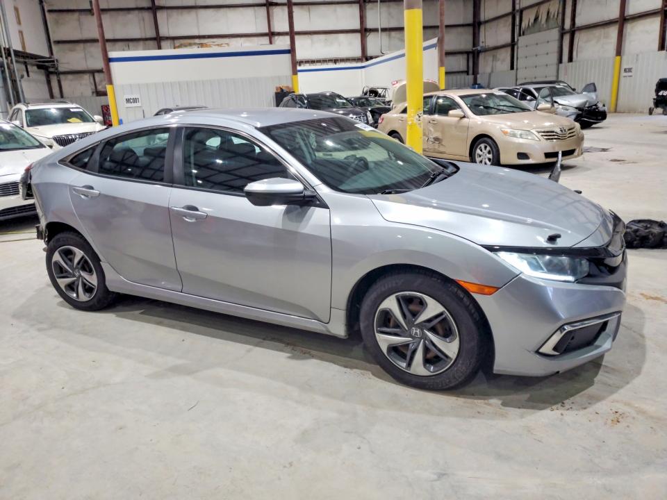Photo 4 from auction – 2020 HONDA CIVIC with VIN 2HGFC2F62LH557695