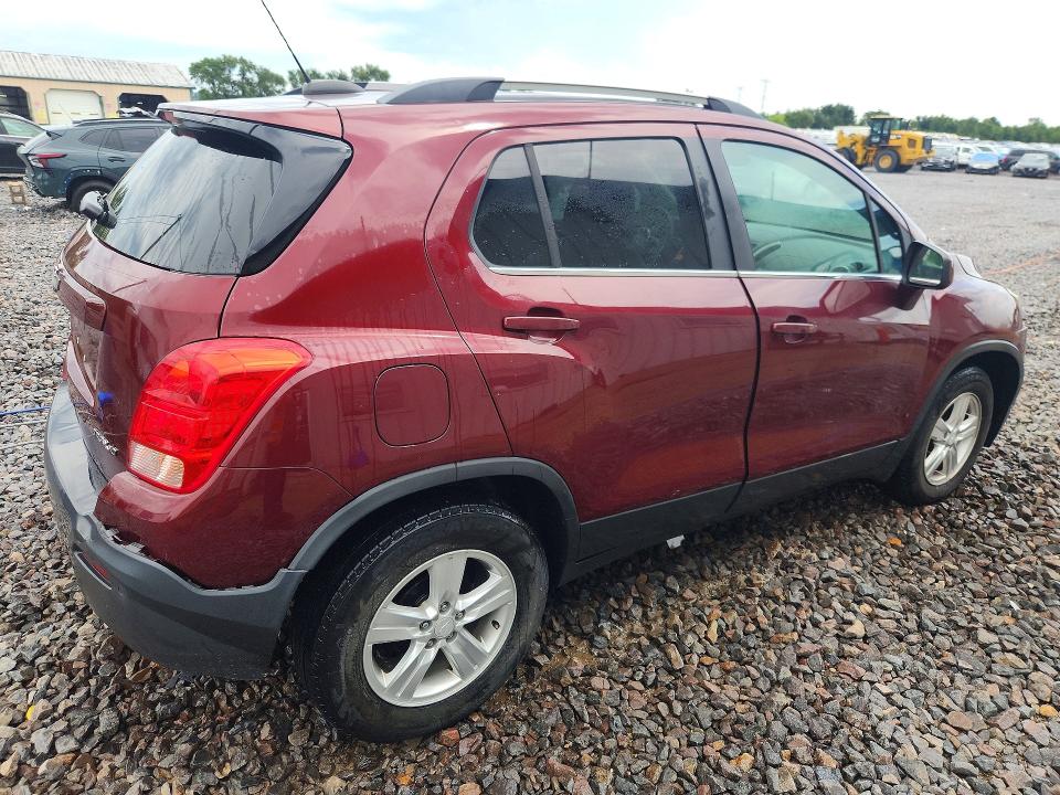 Photo 3 from auction – 2016 CHEVROLET TRAX with VIN 3GNCJLSBXGL213441