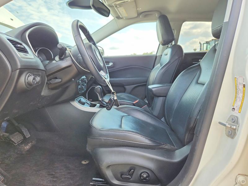 Photo 7 from auction – 2019 JEEP COMPASS with VIN 3C4NJDCB3T712077