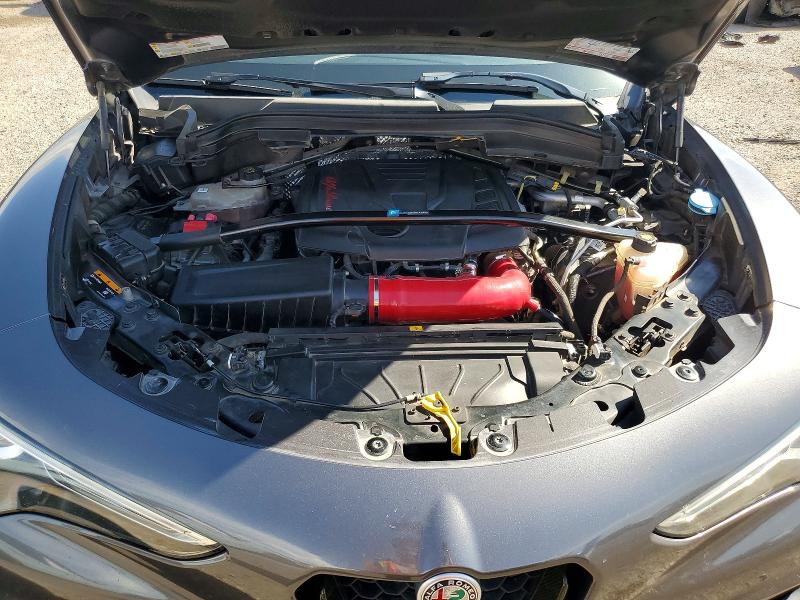 Photo 11 from auction – 2018 ALFA ROMEO STELVIO with VIN ZASFAKBN7J7C17539