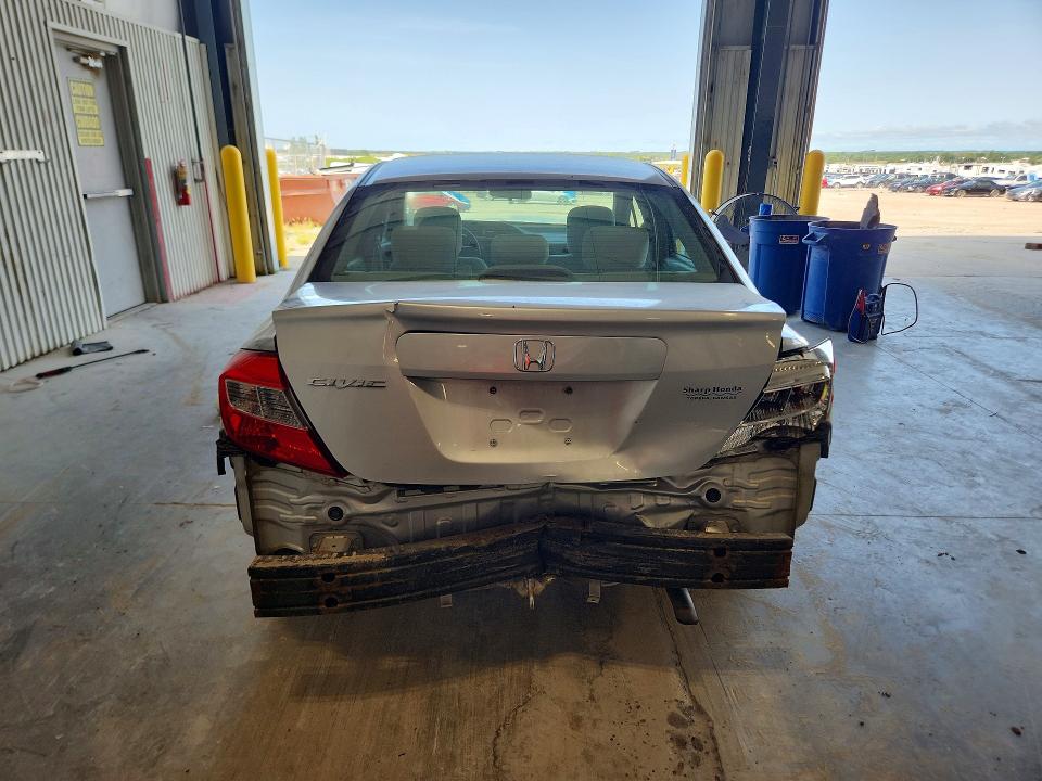 Photo 6 from auction – 2012 HONDA CIVIC with VIN 19XFB2F59CE008306