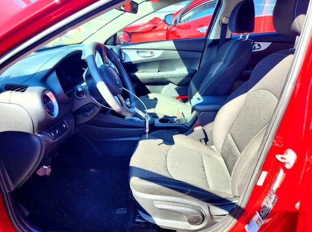 Photo 7 from auction – 2023 KIA FORTE with VIN 3KPF24AD0PE623634