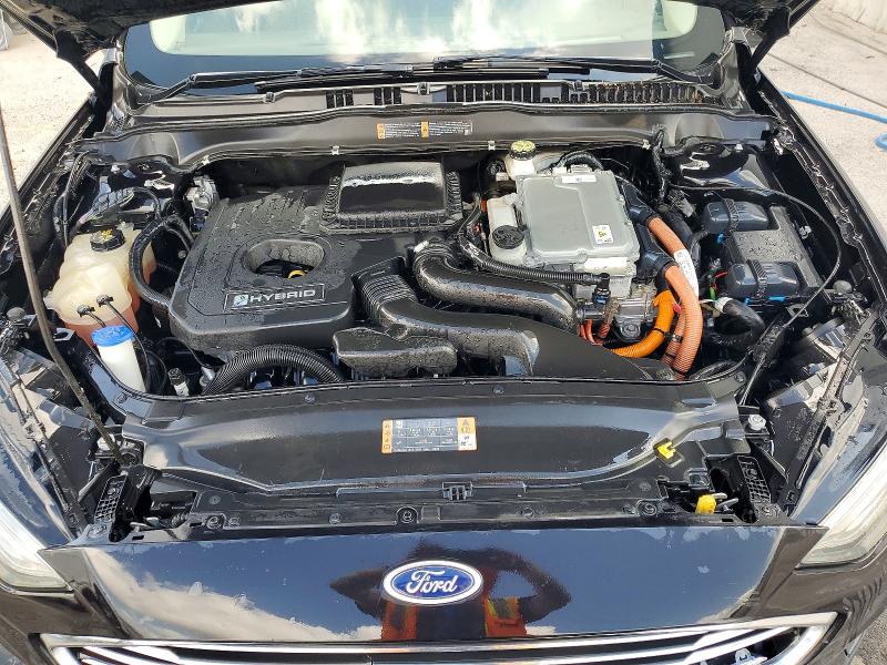 Photo 11 from auction – 2019 FORD FUSION with VIN 3FA6P0LU9KR207077