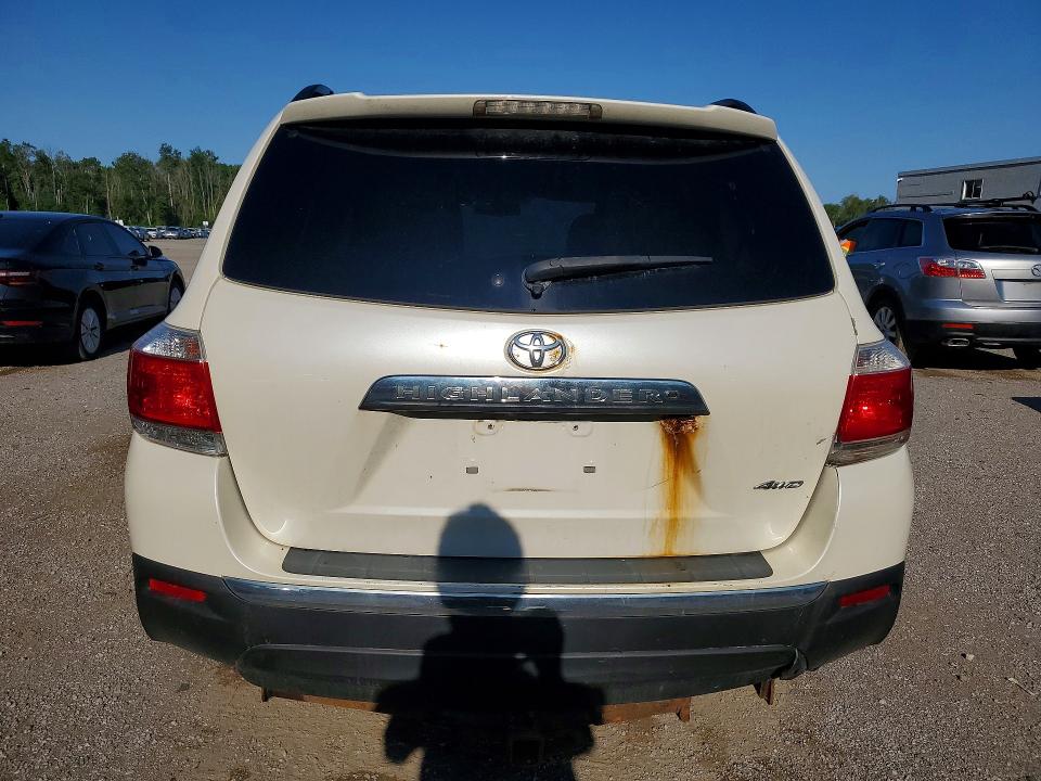 Photo 6 from auction – 2012 TOYOTA HIGHLANDER with VIN 5TDDK3EH9CS108131