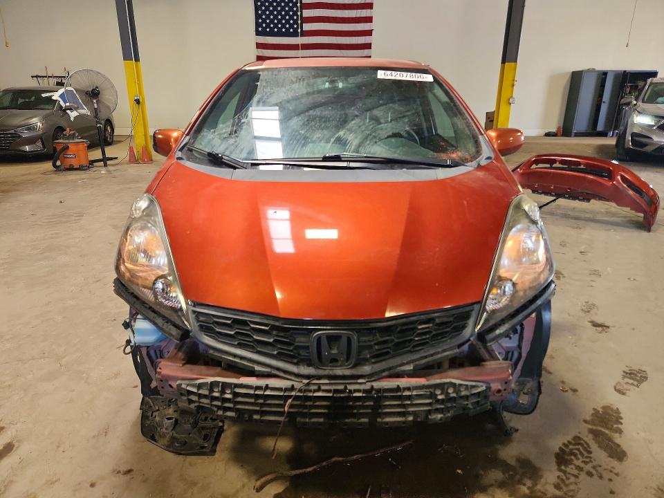 Photo 5 from auction – 2012 HONDA FIT with VIN JHMGE8G54CC029633