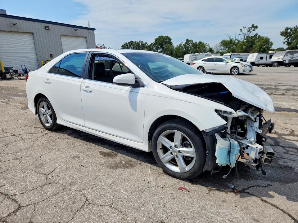 Photo 4 from auction – 2012 TOYOTA CAMRY with VIN 4T1BF1FK5CU570056