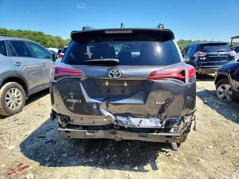 Photo 6 from auction – 2018 TOYOTA RAV4 with VIN 2T3WFREV0JW491149