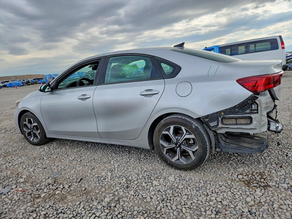 Photo 2 from auction – 2019 KIA FORTE with VIN 3KPF24ADXKE115745