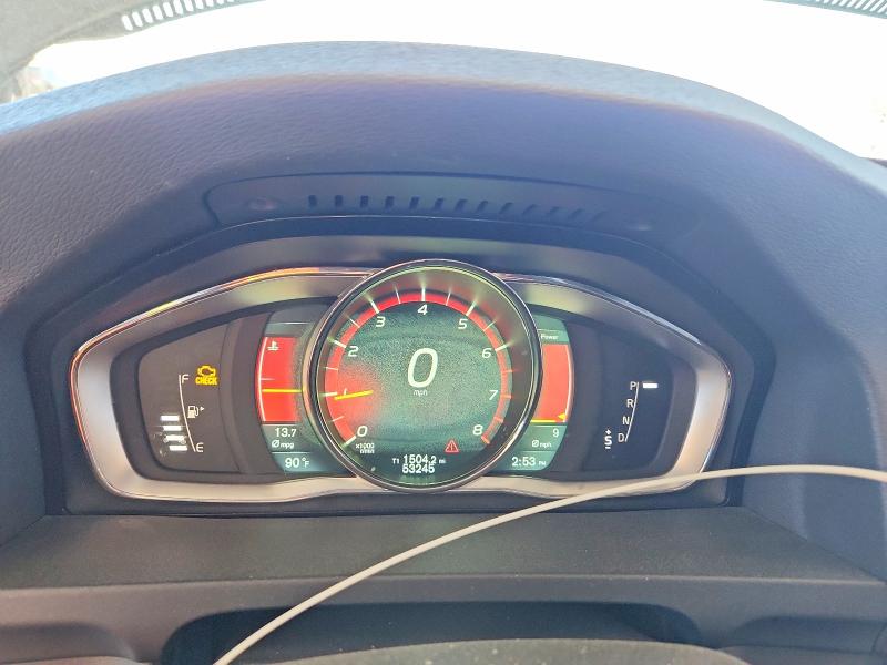 Photo 9 from auction – 2015 VOLVO S60 with VIN YV140MFB2F1306065
