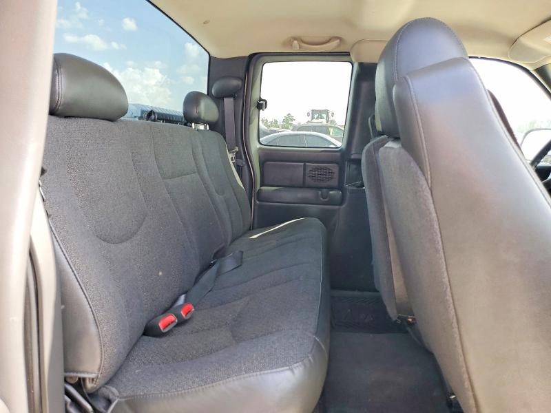 Photo 10 from auction – 2003 GMC NEW SIERRA with VIN 2GTEC19X831317195
