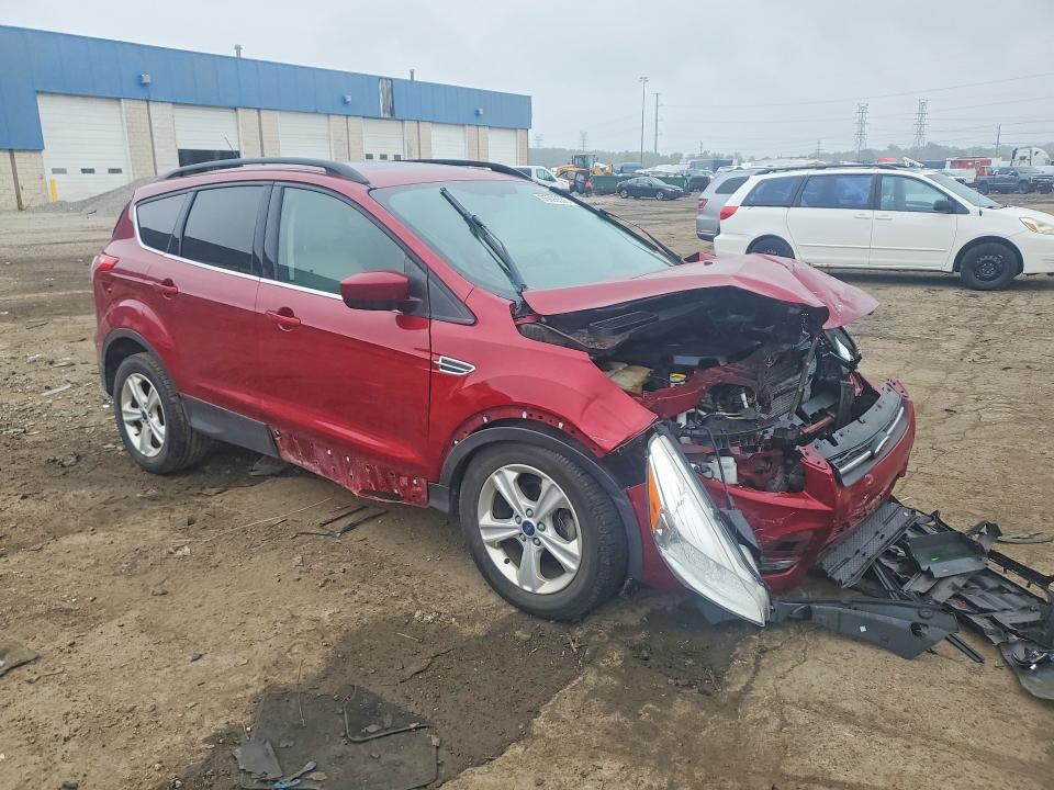 Photo 4 from auction – 2016 FORD ESCAPE with VIN 1FMCU0GX5GUB06429
