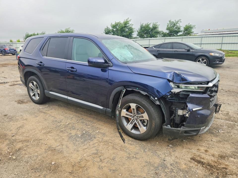 Photo 4 from auction – 2024 HONDA PILOT with VIN 5FNYG1H42RB020471