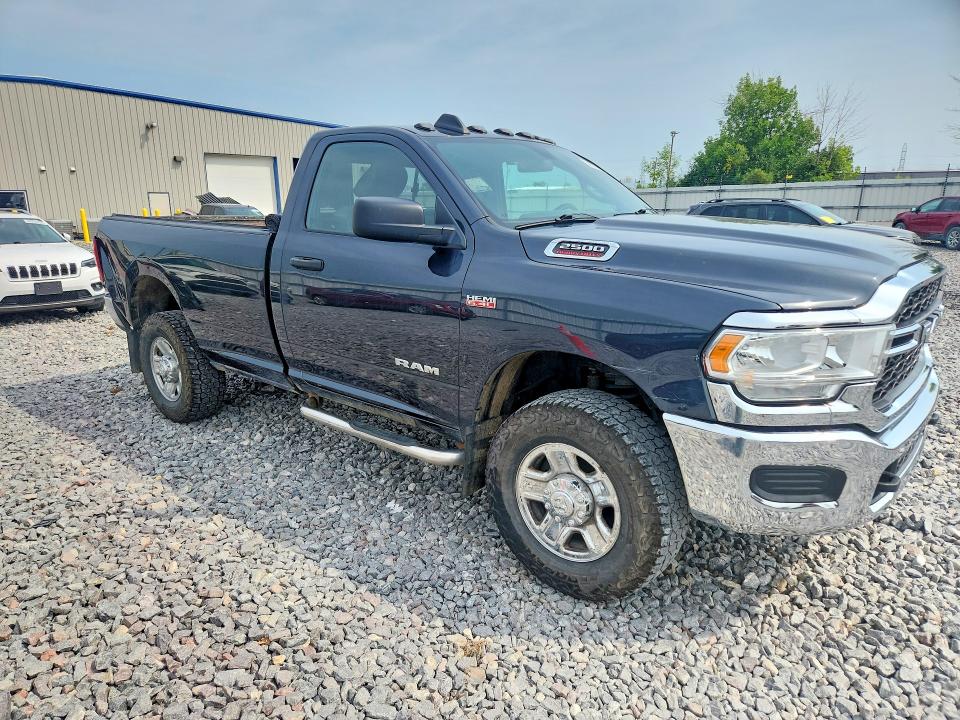 Photo 4 from auction – 2022 RAM 2500 with VIN 3C6MR5AJ4NG222272