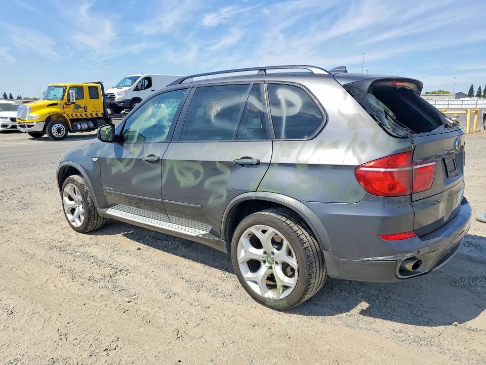 Photo 2 from auction – 2012 BMW X5 with VIN 5UXZV4C56CL763455