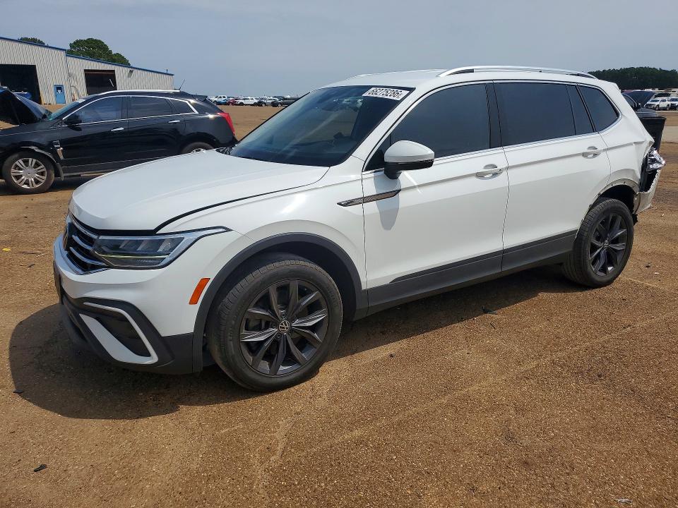 Photo 1 from auction – 2022 VOLKSWAGEN TIGUAN with VIN 3VV3B7AX5NM080445