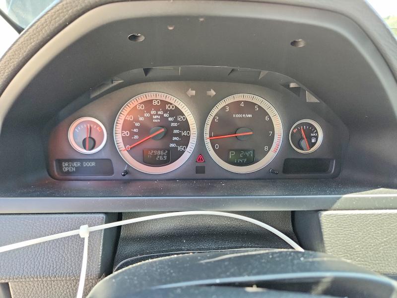 Photo 9 from auction – 2013 VOLVO XC90 with VIN YV4952CY8D1661794