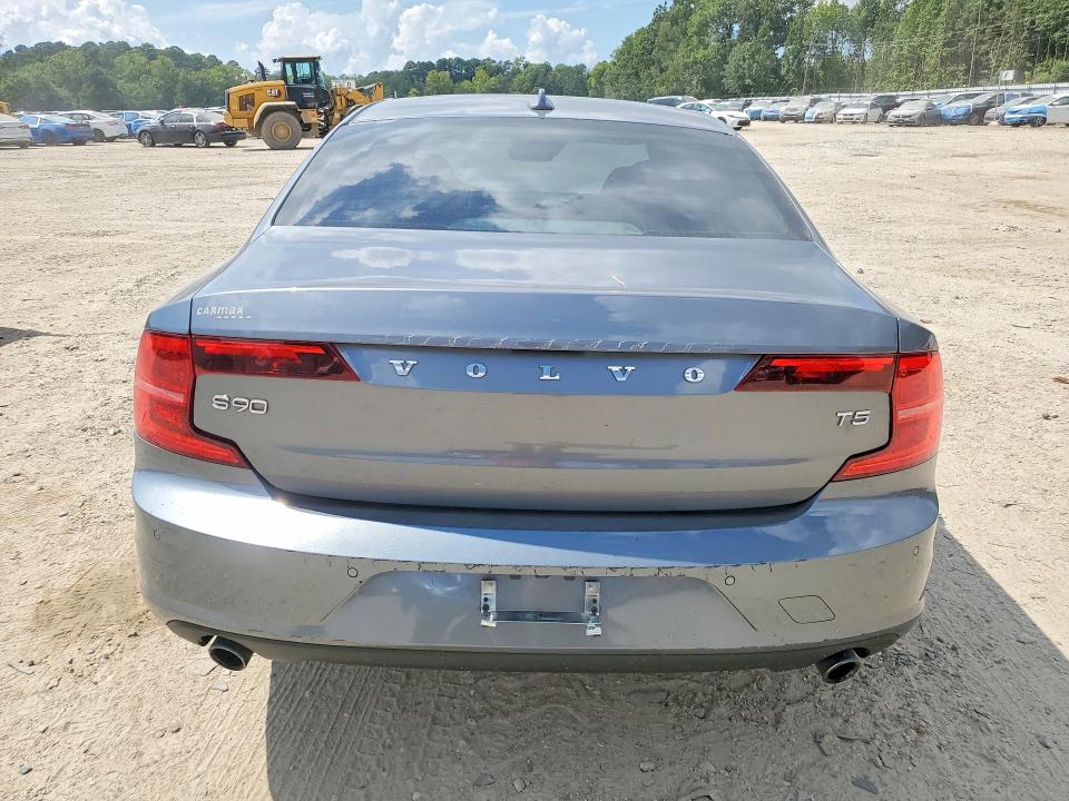 Zdjęcie 6 z aukcji – 2018 VOLVO S90 z VIN LVY982AK1JP033103