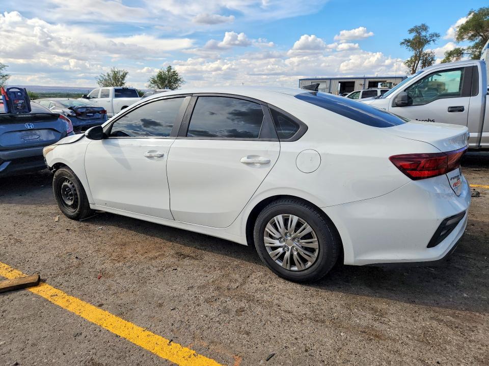 Photo 2 from auction – 2019 KIA FORTE with VIN 3KPF24AD6KE104659