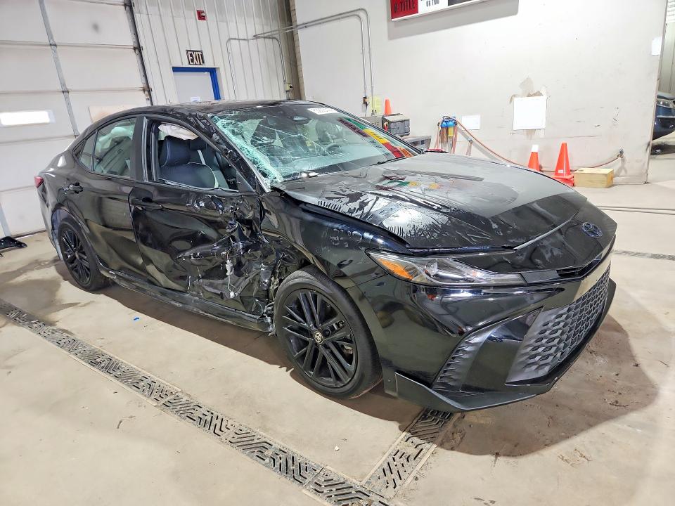 Photo 4 from auction – 2026 TOYOTA CAMRY with VIN 4T1DBADKXTU041693
