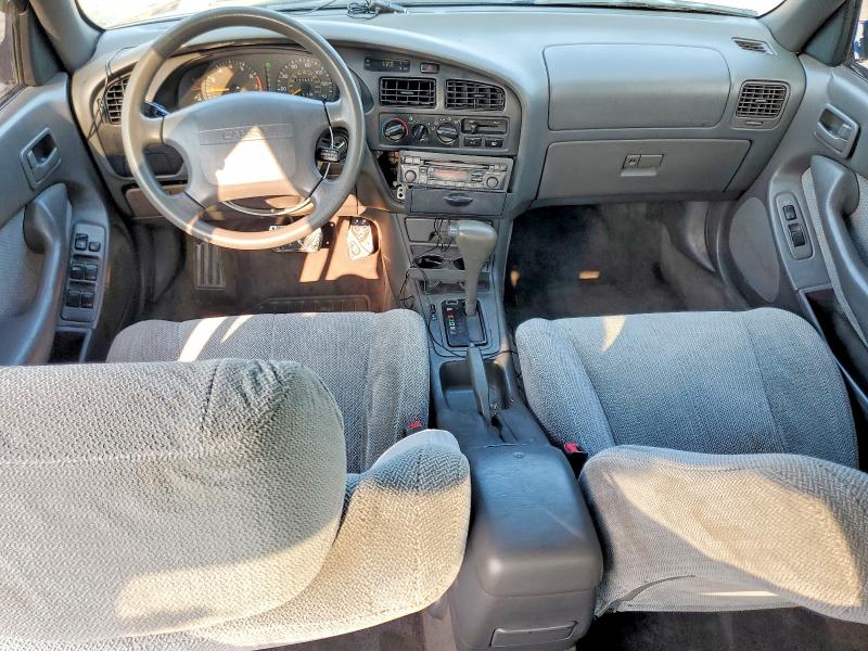 Photo 8 from auction – 1994 TOYOTA CAMRY with VIN JT2SK12E0R0233626