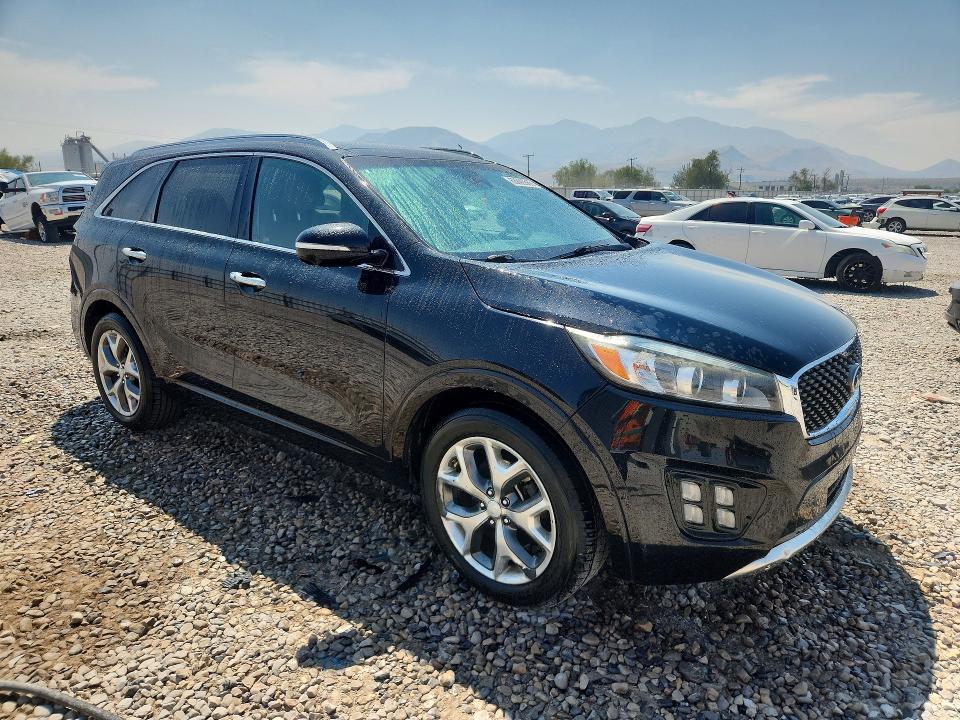 Photo 4 from auction – 2016 KIA SORENTO with VIN 5XYPK4A13GG006015