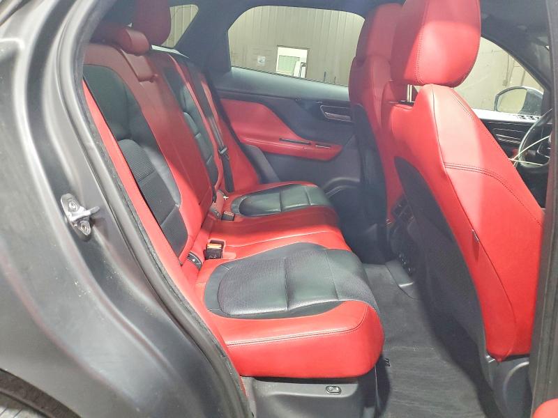 Photo 11 from auction – 2017 JAGUAR F-PACE with VIN SADCM2BV6HA488144