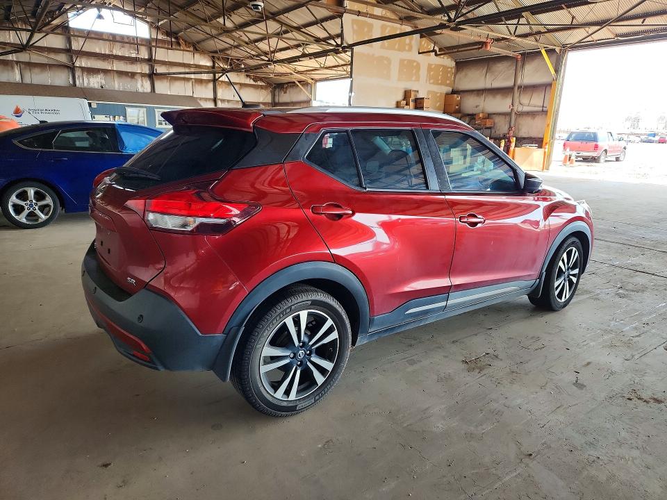 Photo 3 from auction – 2020 NISSAN KICKS with VIN 3N1CP5DV2LL525423