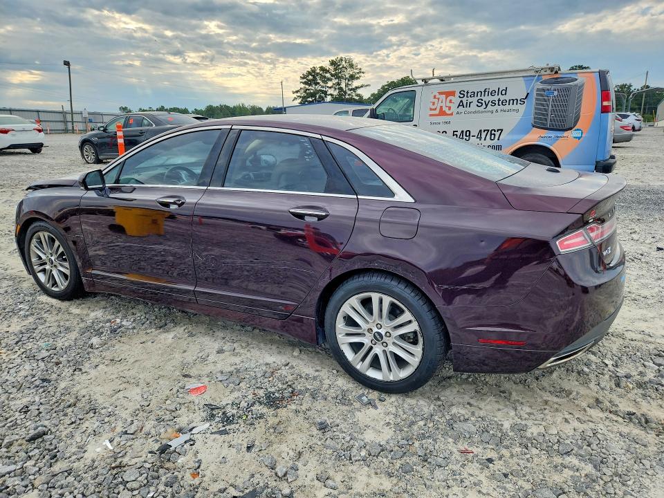 Photo 2 from auction – 2013 LINCOLN MKZ with VIN 3LN6L2LU7DR816619