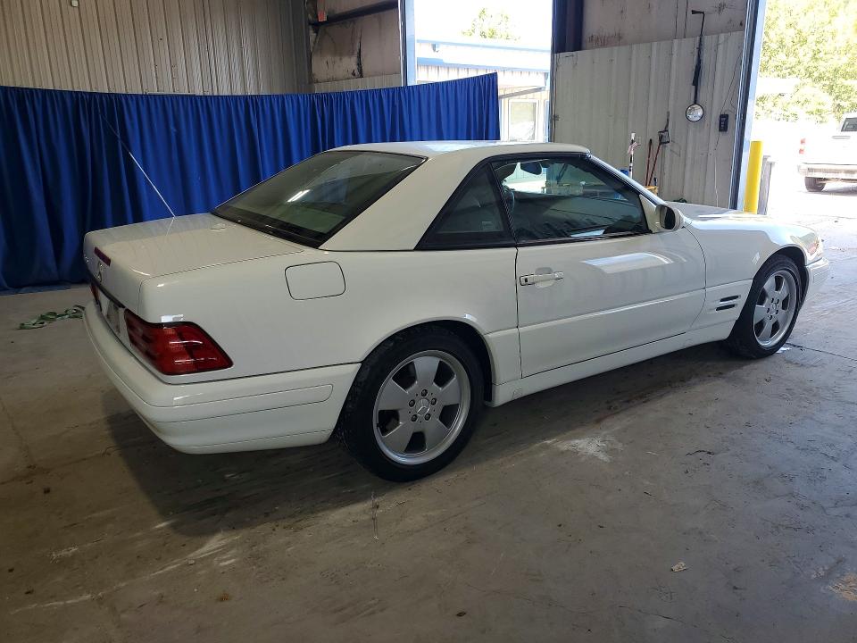 Photo 3 from auction – 2000 MERCEDES-BENZ SL with VIN WDBFA68F9YF192593