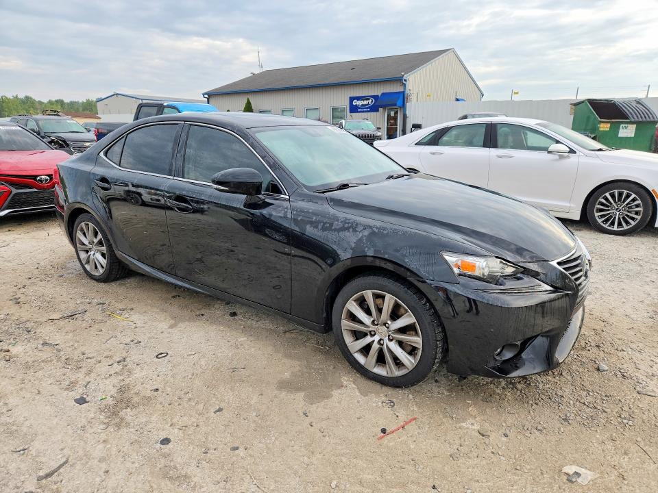 Photo 4 from auction – 2016 LEXUS IS with VIN JTHBA1D26G5002158