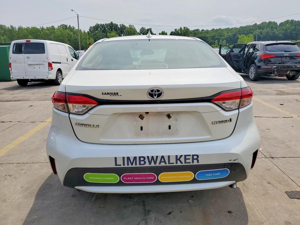 Photo 6 from auction – 2021 TOYOTA COROLLA with VIN JTDEAMDE3MJ010750